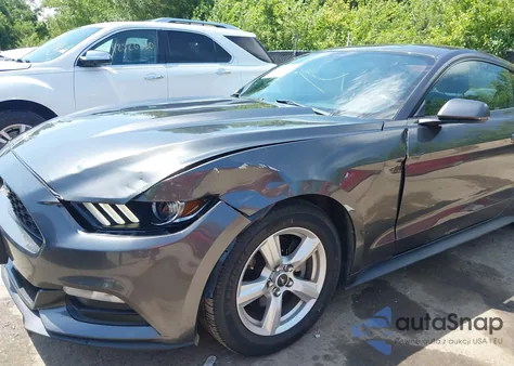 2015 Ford Mustang V6 из США, поврежденный, VIN 1FA6P8AM6F5362809